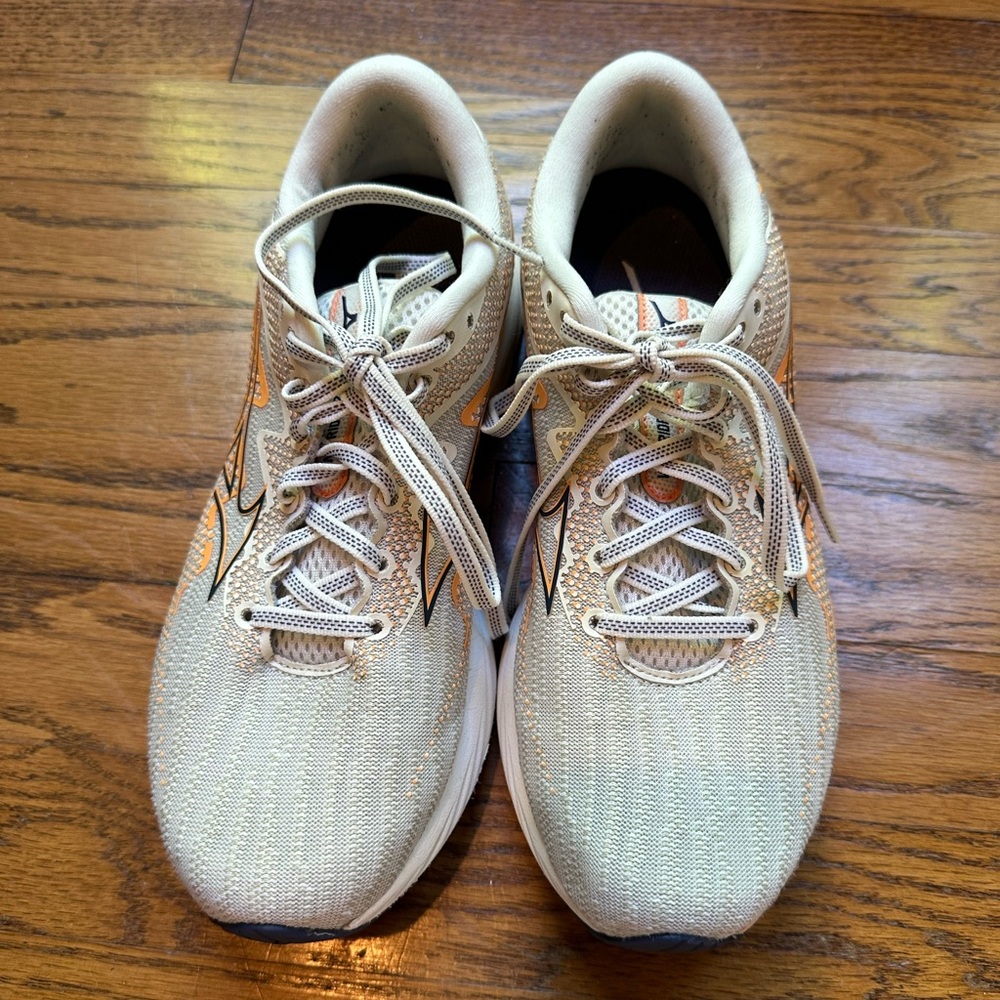 Mizuno Wave Rider 27 size 8 orange and white - Picture 4 of 10